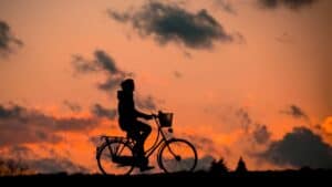 Podróże rowerem: Najlepsze trasy dla entuzjastów jednośladów
