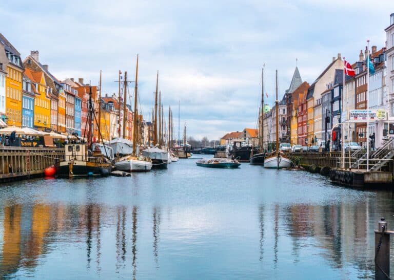 Read more about the article Wakacje w Danii: Jak spędzić czas w kraju szczęśliwych ludzi