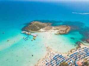 Jak zwiedzać Cypr: Sekrety podróżowania po tej wyspie miłości