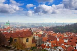 Read more about the article Czy katamaran we Wrocławiu to idealny sposób na odkrycie miasta?